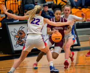 George Washington wins top-10 matchup with Morgantown at Par Mar Shootout